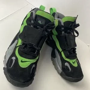 Nike | Shoes | Nike Air Max Speed Turf Black Poison Green  display picture 2